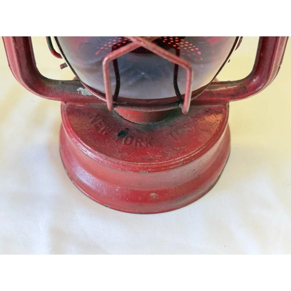 Vintage Dietz Lantern HY-LO With Red Dietz Fitzall Globe New York